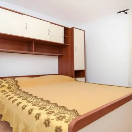2 Bedroom With Terrace * 多吉奥科如